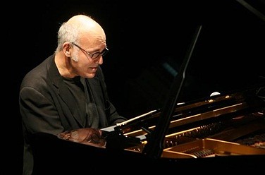 Ludovico Einaudi ()