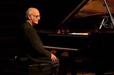 Ludovico Einaudi ()